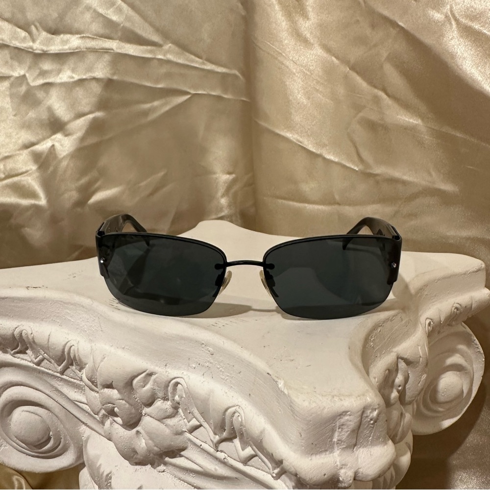 Chanel 4117 Rimless Crystal Rhinestone CC Y2K Sunglasses in Black Silver Hue - Picture 5 of 16